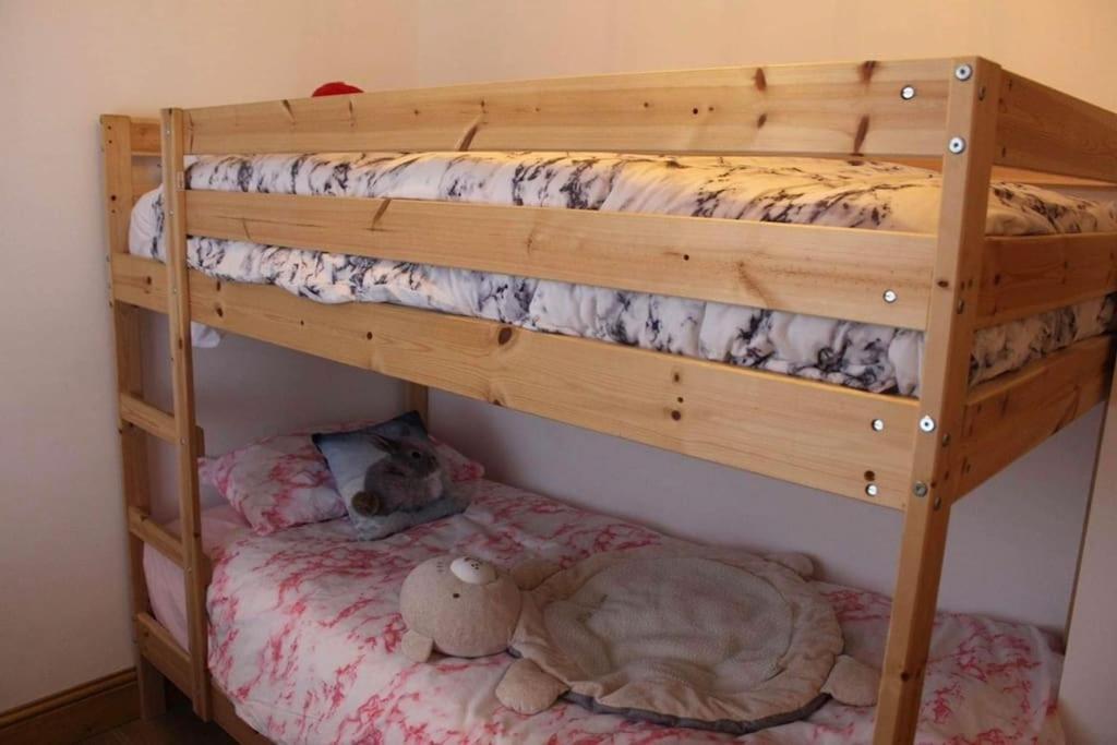3 Bedroom Terrace Holiday Home Грейт Торингтън Екстериор снимка