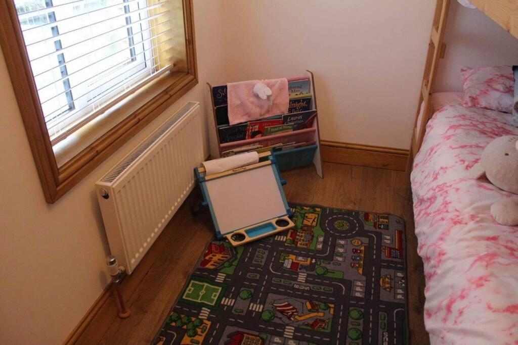 3 Bedroom Terrace Holiday Home Грейт Торингтън Екстериор снимка