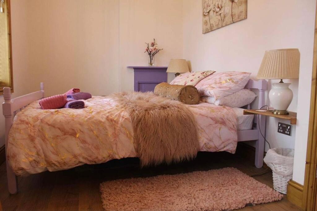 3 Bedroom Terrace Holiday Home Грейт Торингтън Екстериор снимка